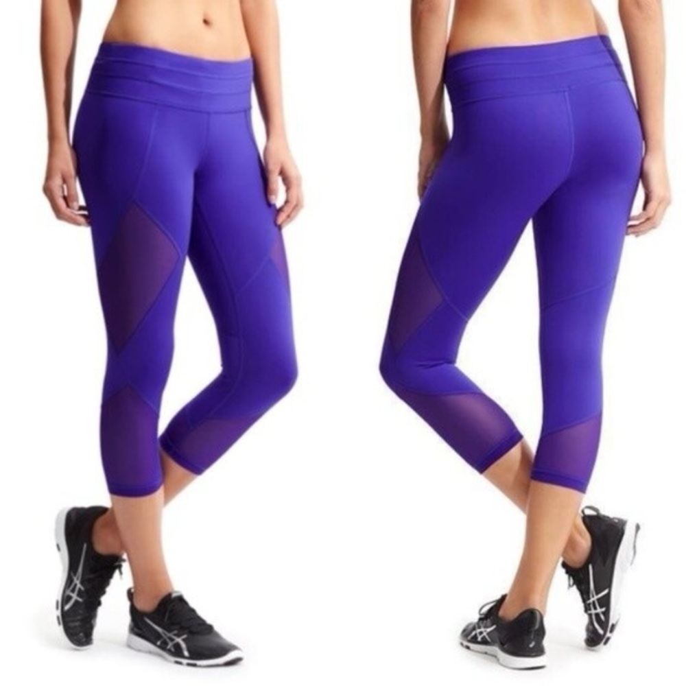 Athleta Sonar Mesh Cropped Purple Leggings - Large